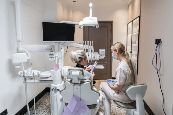 Natural Methods for Teeth Whitening: Do They Work?